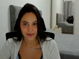sekscam van Asmine is nu live